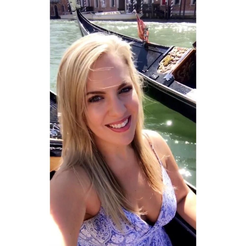 Meet your Posher, Amanda